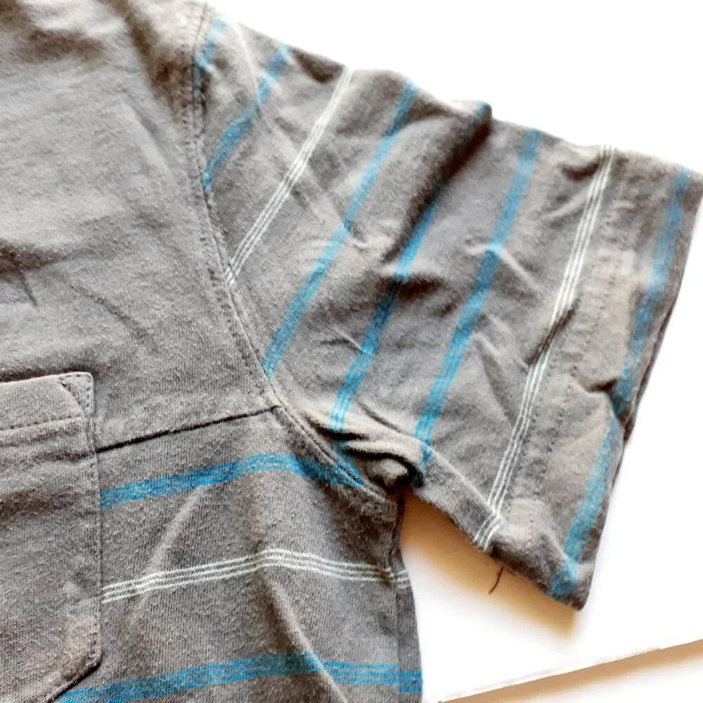 Gap Boys T-Shirt Gray Blue Stripe Pocket Short Sleeve Large 10